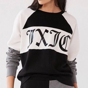Juicy couture crew neck